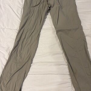 Women’s Lightweight Travel Pants - Taupe